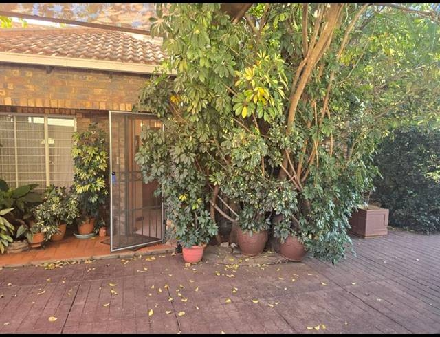 3 BEDROOM HOUSE FOR SALE IN MONTANA PARK